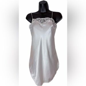 Vintage Linda White Chemise Lace Slip